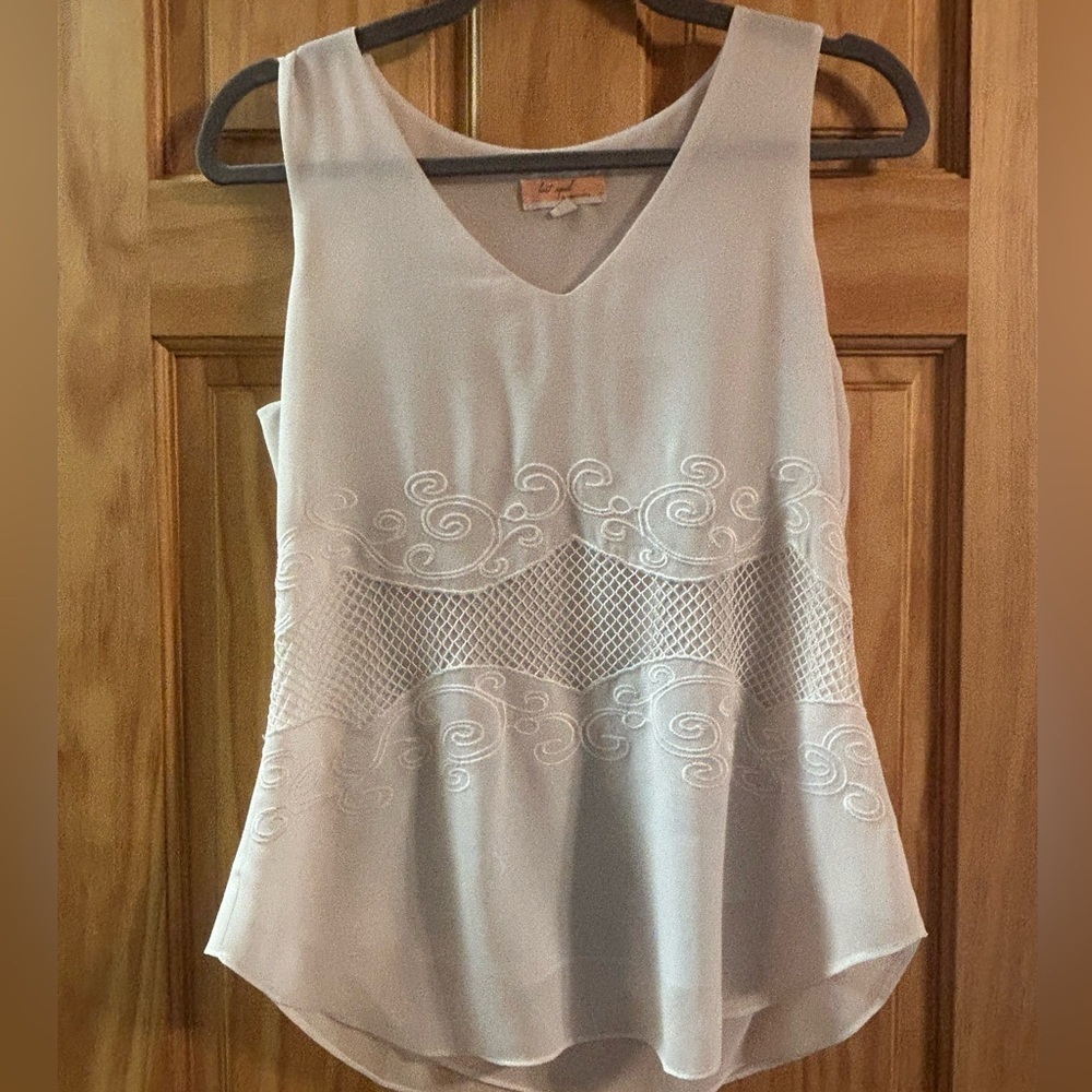 Naked Zebra white blouse size small - Picture 4 of 5